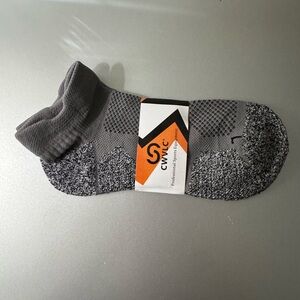 Gray women’s running and workout Socks